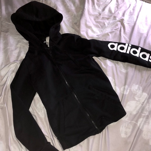 Adidas sweater - Picture 1 of 3